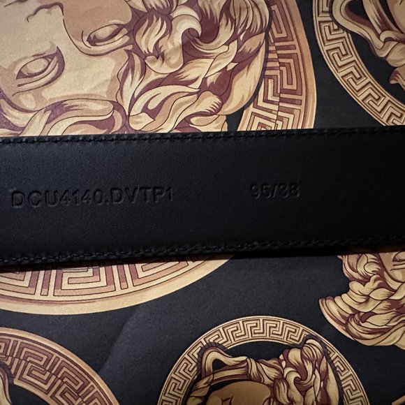 Versace Palazzo Belt Medusa Head Gold Authentic main image 9